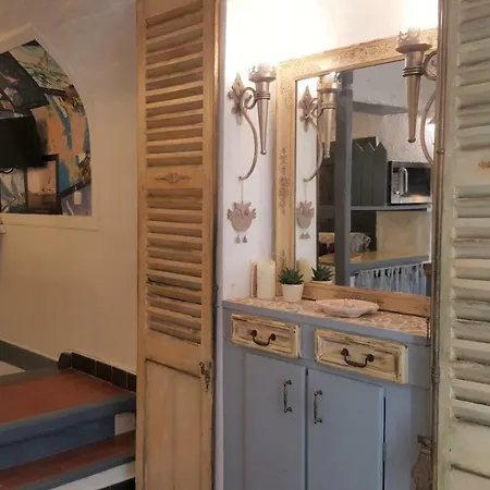 Appartement Studio Original Coeur Du Vieil Picholine