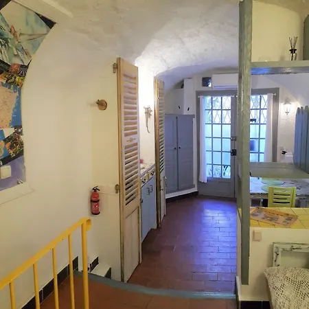 Studio Original Coeur Du Vieil Picholine Appartement Antibes
